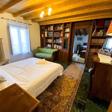 Ai Ronchi Villa *